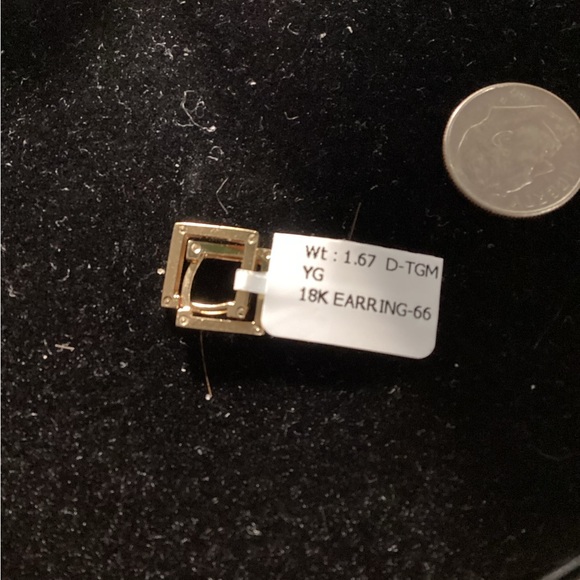 18K Solid Gold Huggie Type Earring - Picture 3 of 6